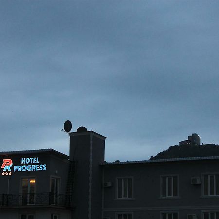Hotel Progress Batumi Exterior photo