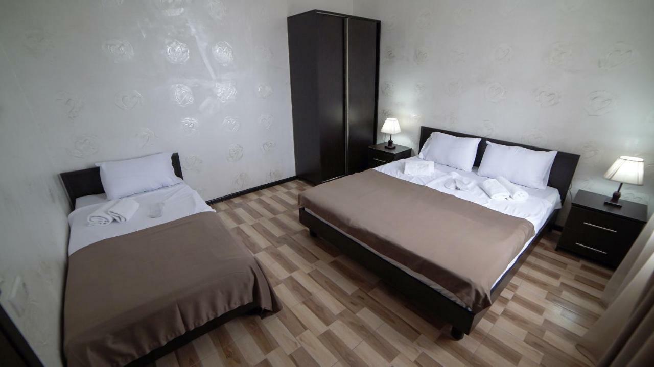 Hotel Progress Batumi Exterior photo